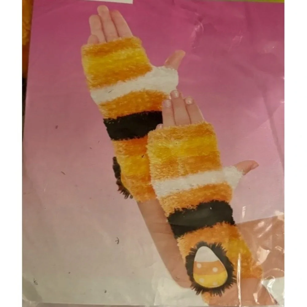 Candy Corn Halloween Glovelettes Dress Up Costume Kids 4+  New One Pair Gloves